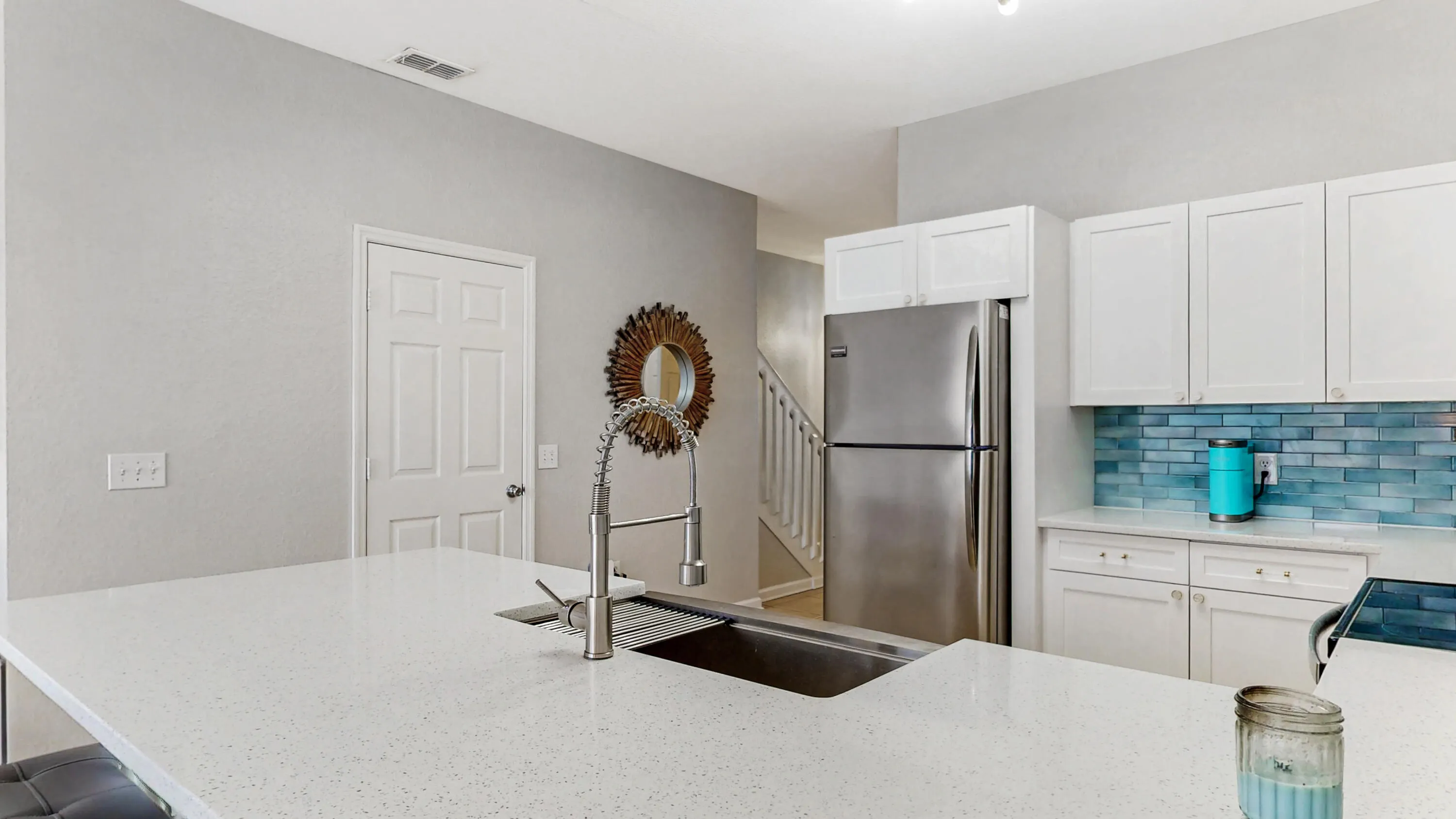 7650 Sir Kaufmann Court