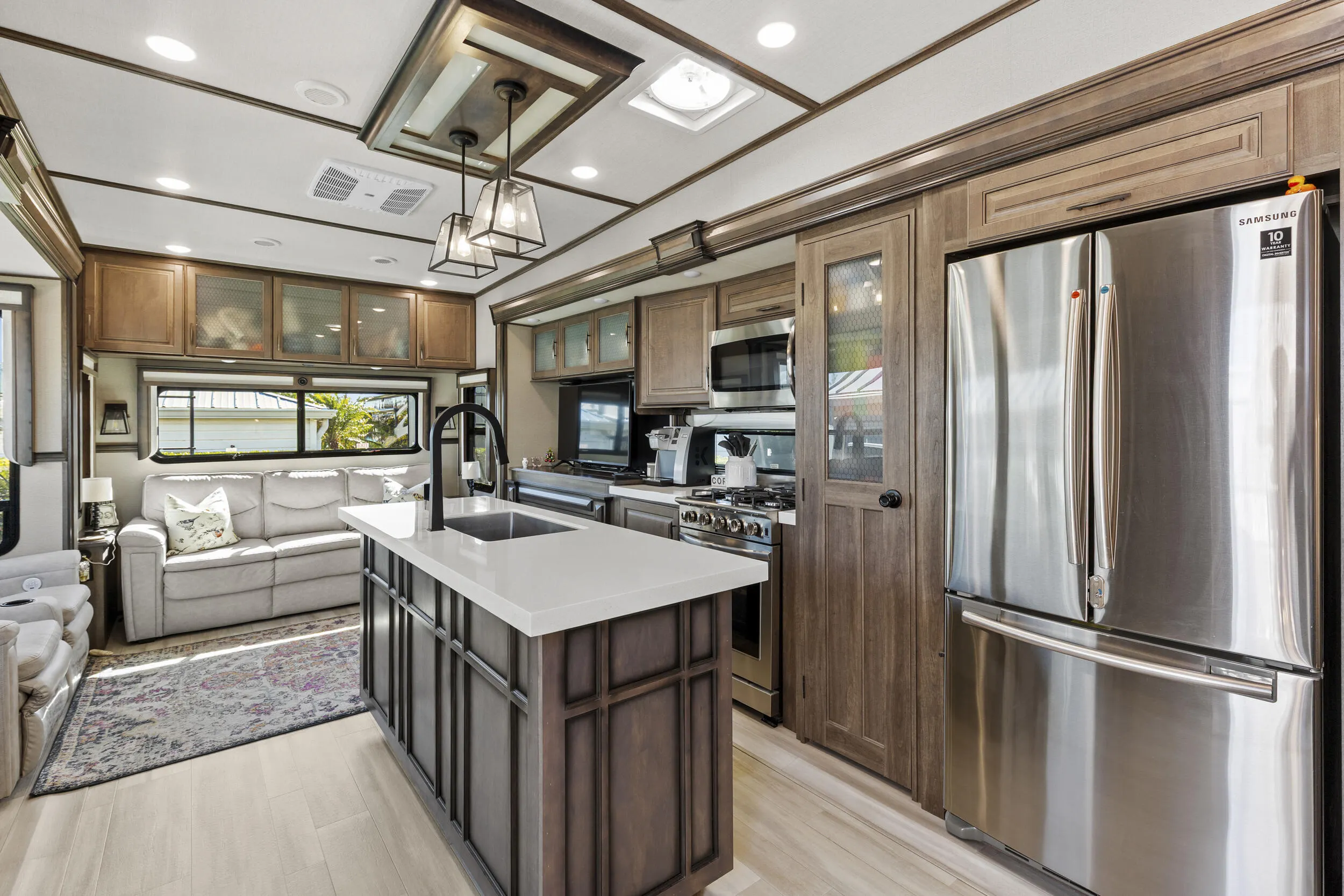532 SW 38th Trace