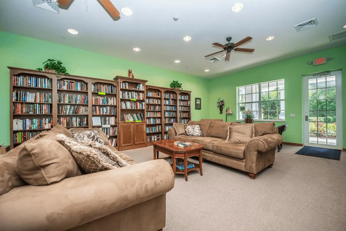 532 SW 38th Trace