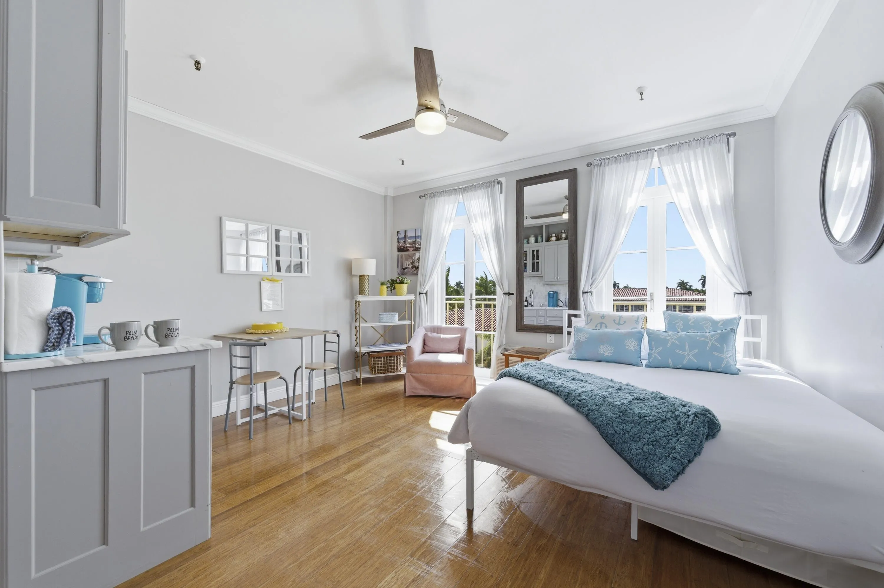 235 Sunrise Avenue #3013