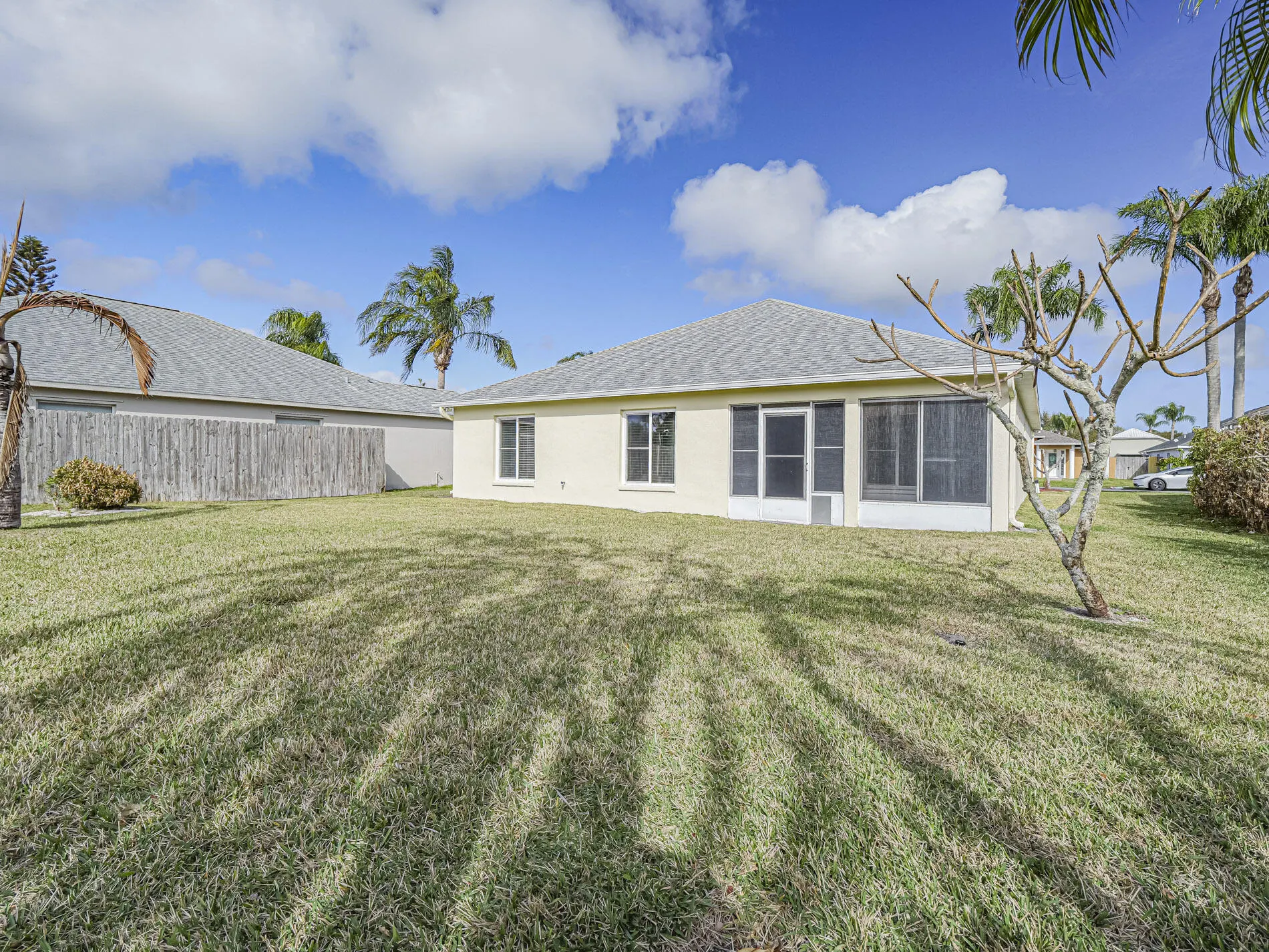 3816 Sunbeam Court