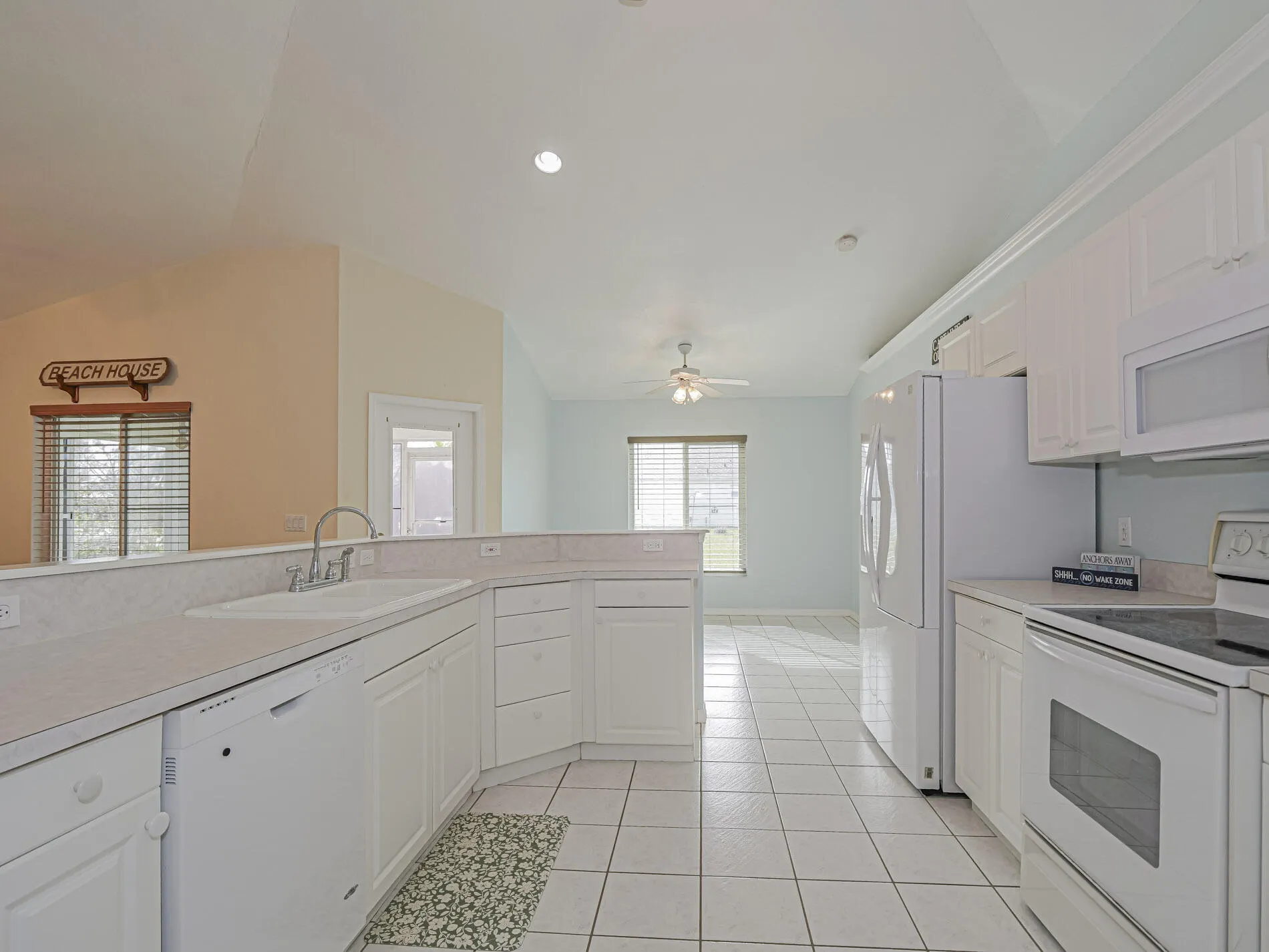 3816 Sunbeam Court