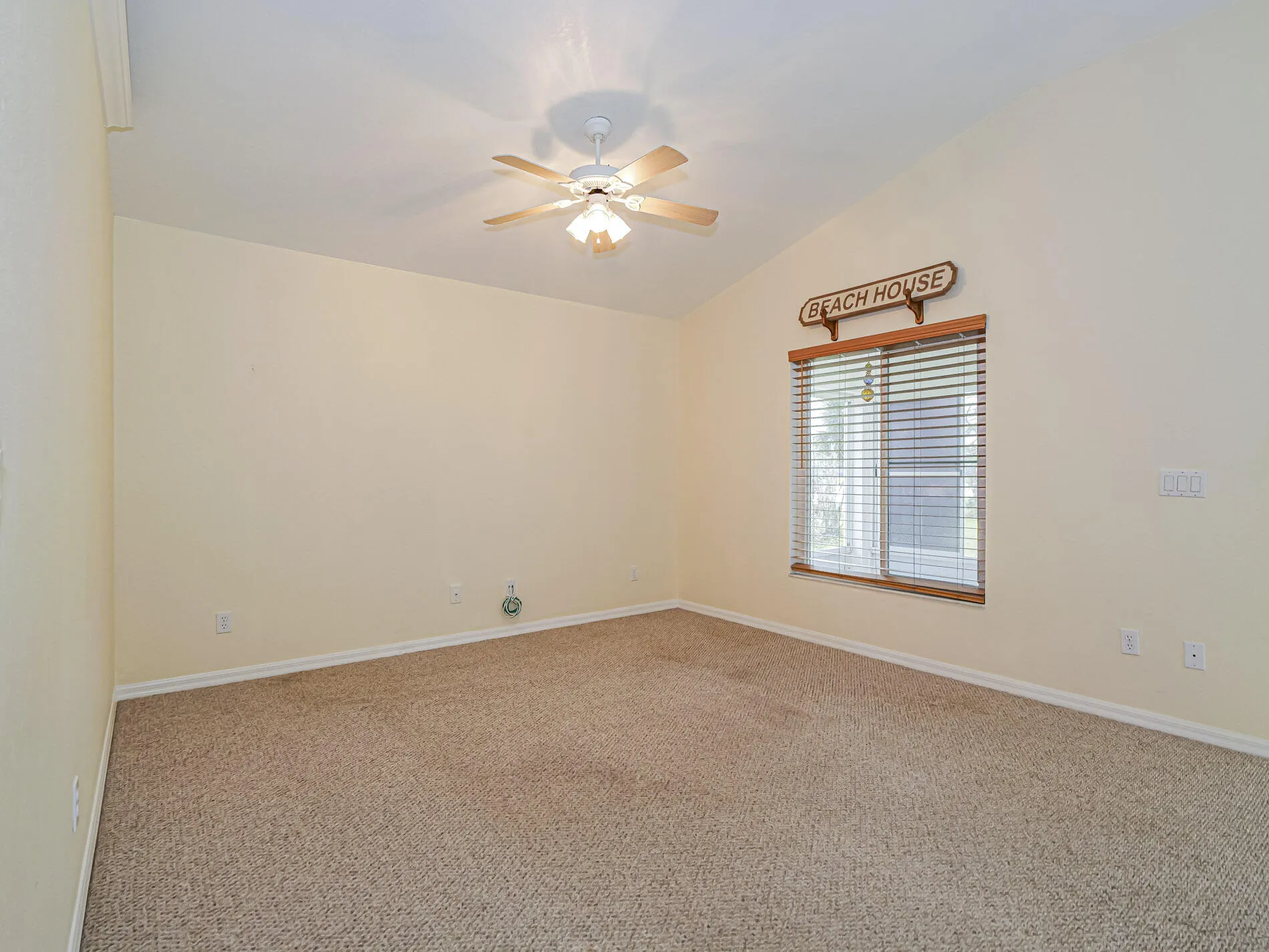 3816 Sunbeam Court