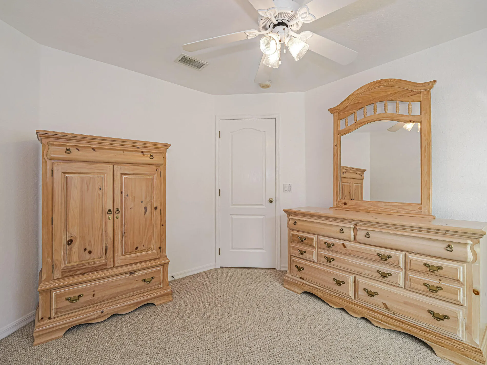 3816 Sunbeam Court