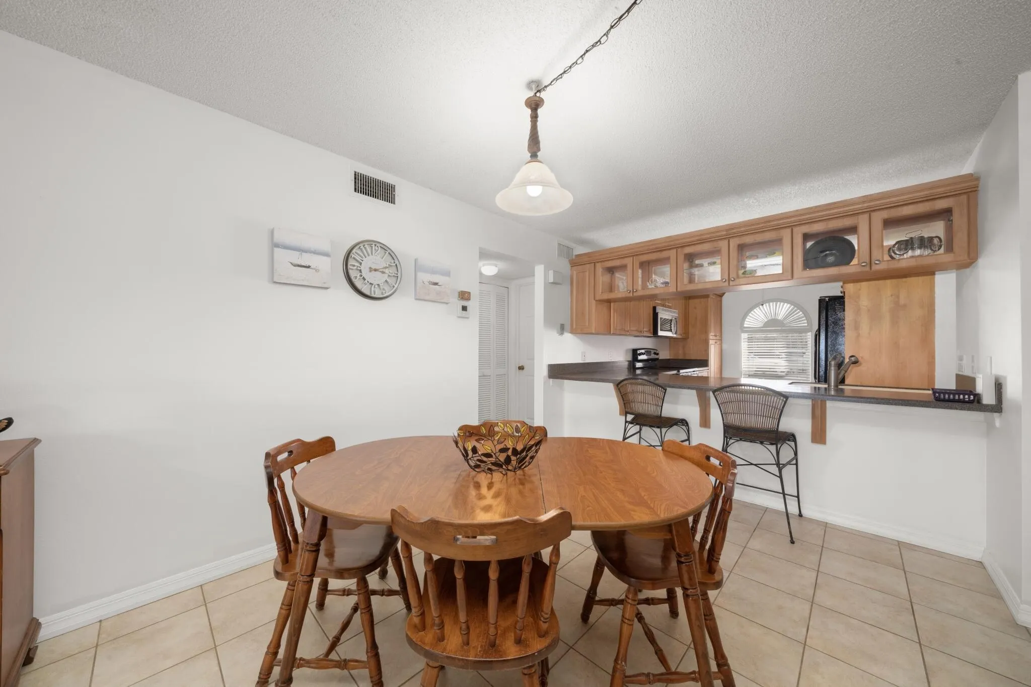 703 Chelsee Way