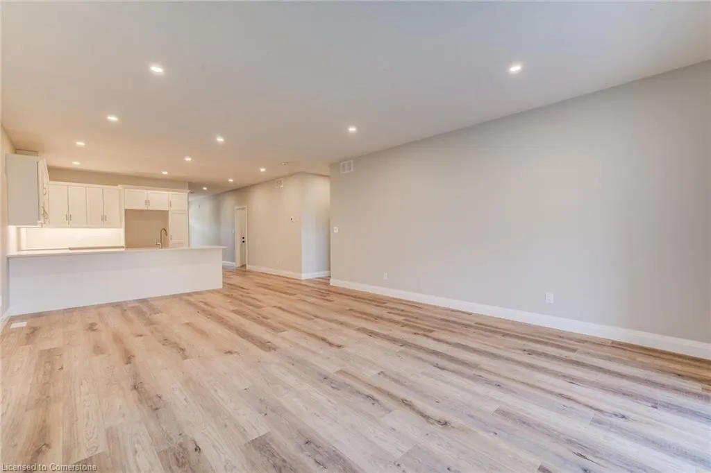 106 South Parkwood Boulevard