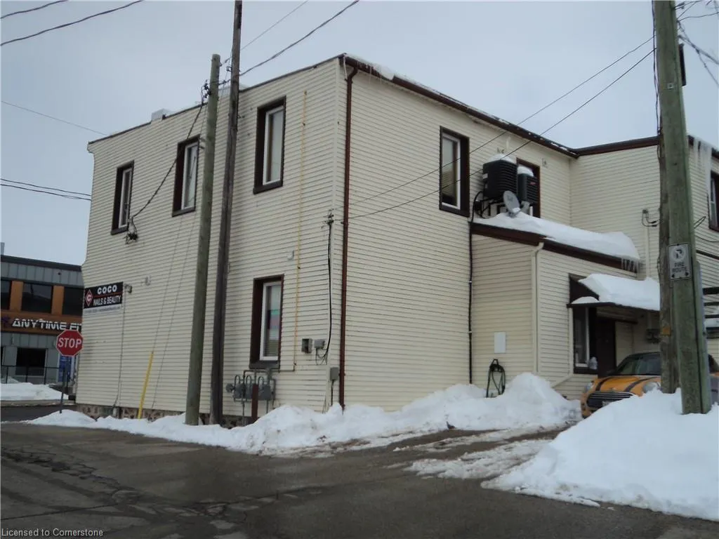 17 Church Street W