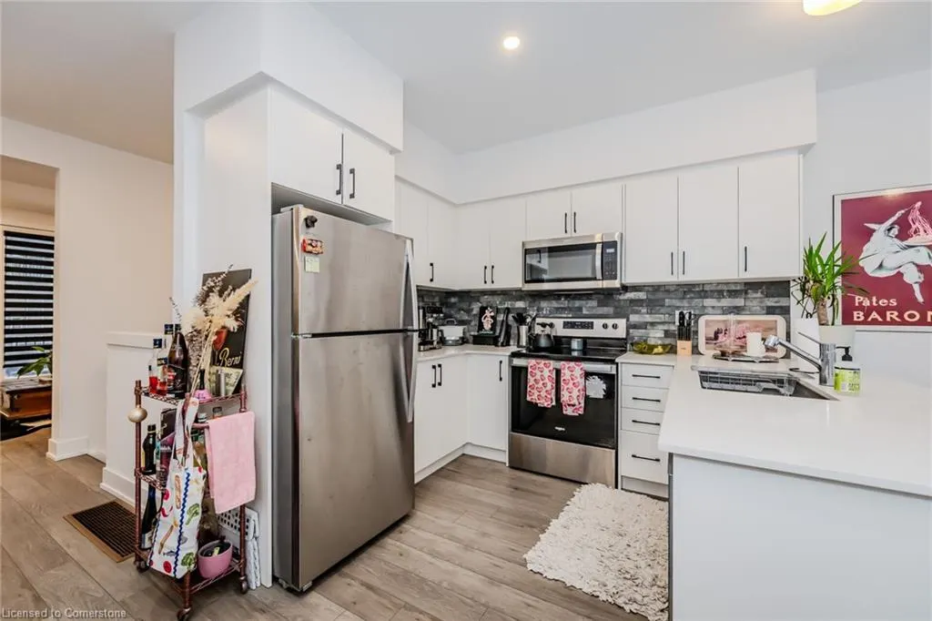 99 Roger Street, #11