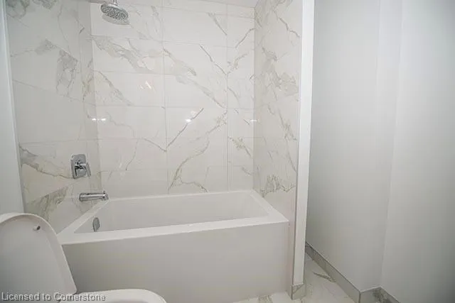 215 Lakeshore Road W, #345