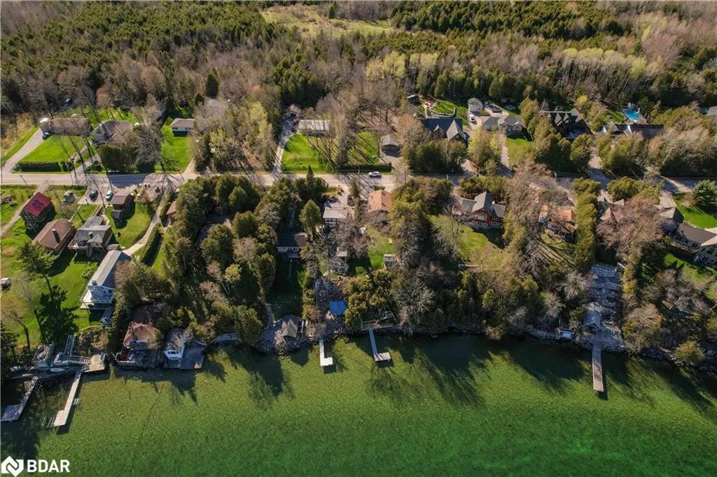 2371 Lakeshore Road E