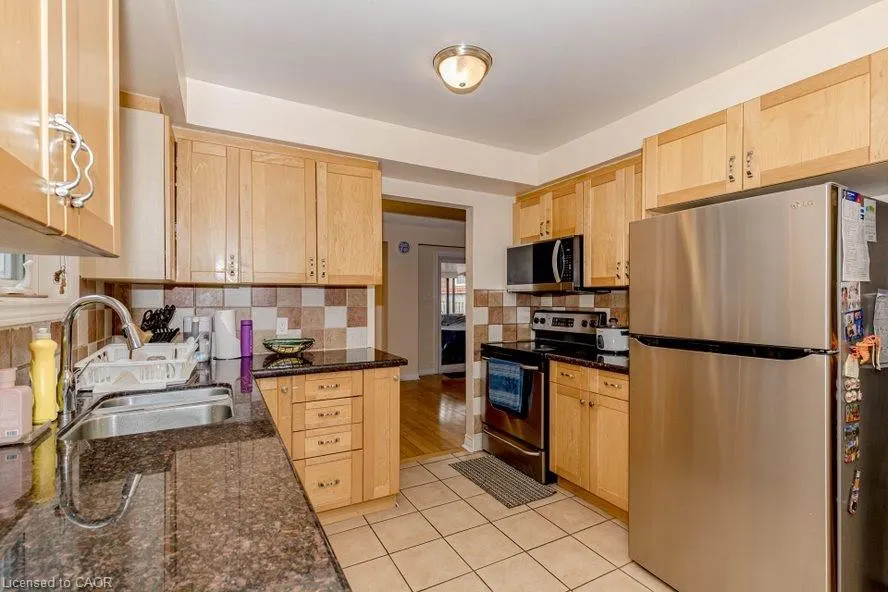 4231 Sugar Bush Road