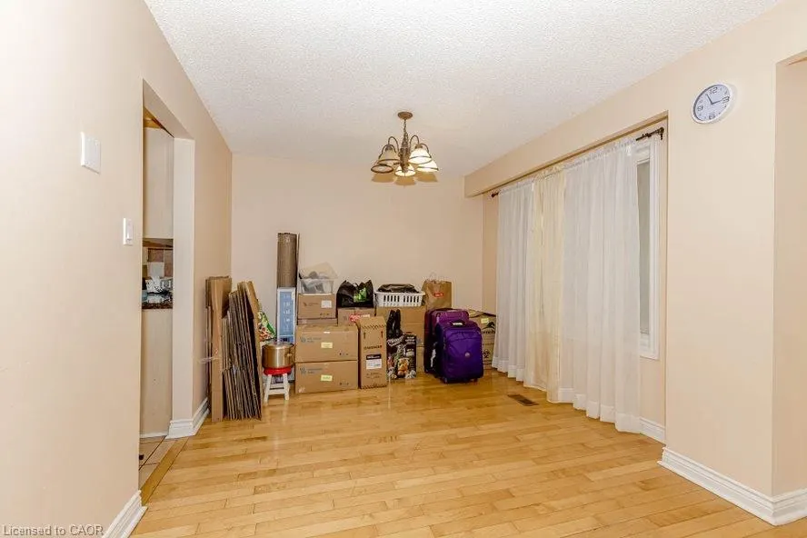 4231 Sugar Bush Road