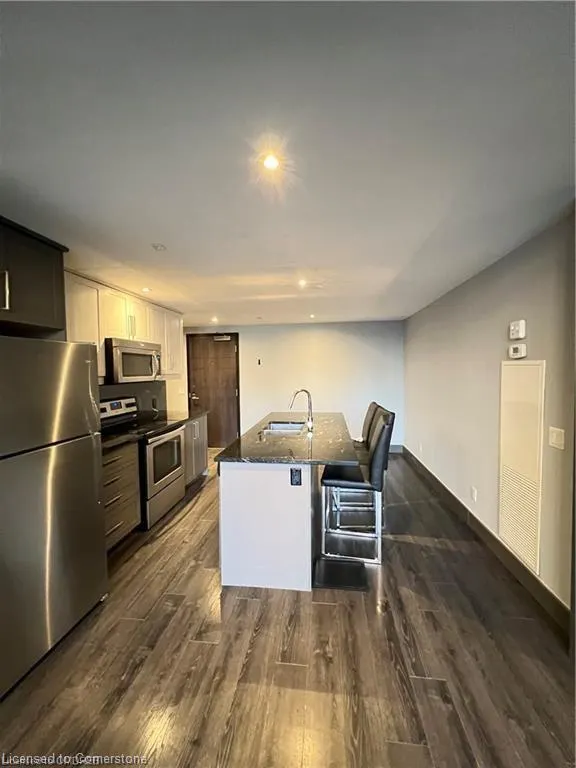 330 Phillip Street, #N-2501