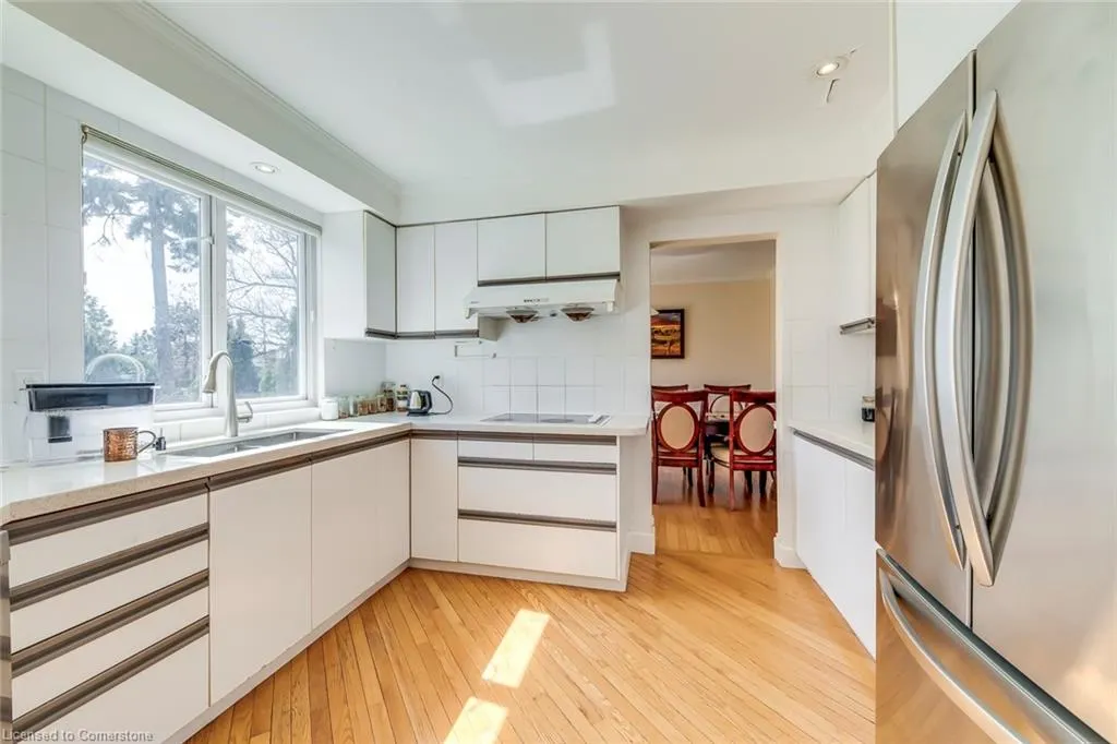 494 Chartwell Road