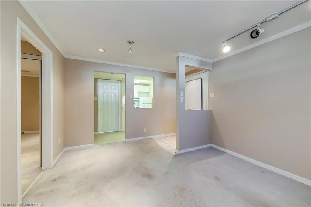 494 Chartwell Road