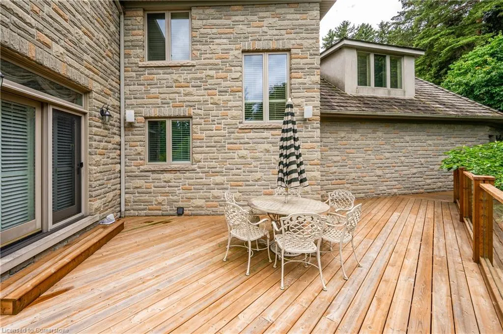 338 River Oak Place