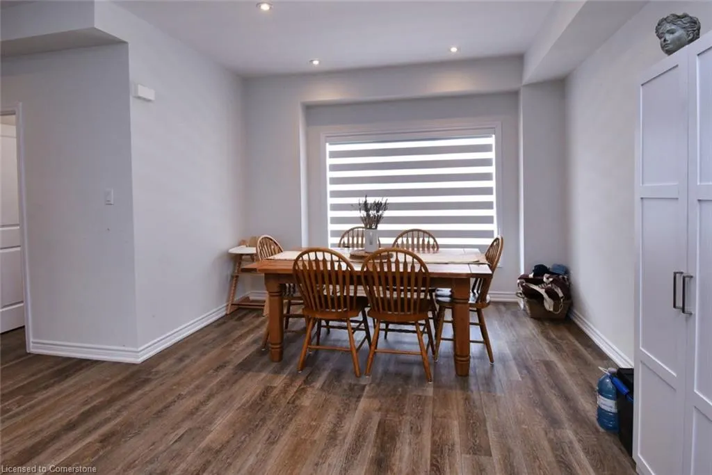 187 Wilson Street W, #4