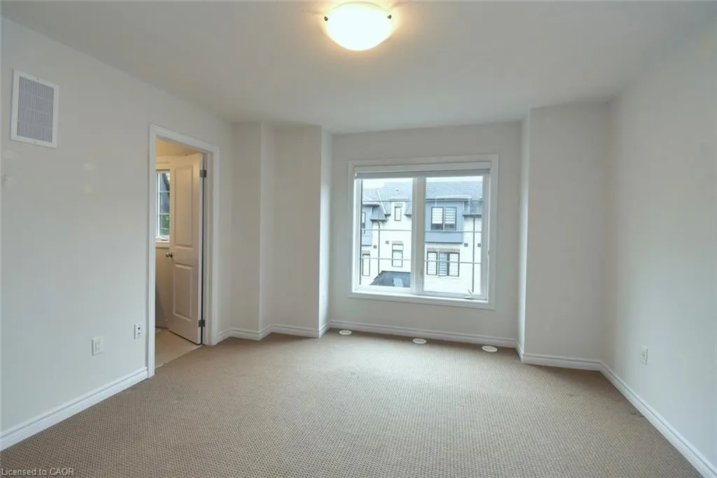 187 Wilson Street W, #4