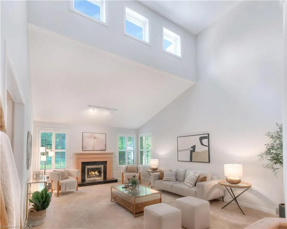 19 Huntingwood Court