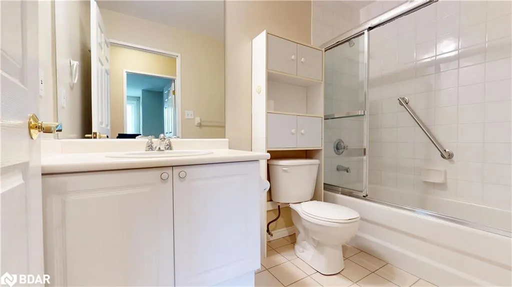 245 Queen Street W, #102