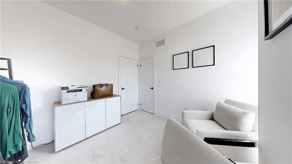 2497 Littlefield Crescent Crescent