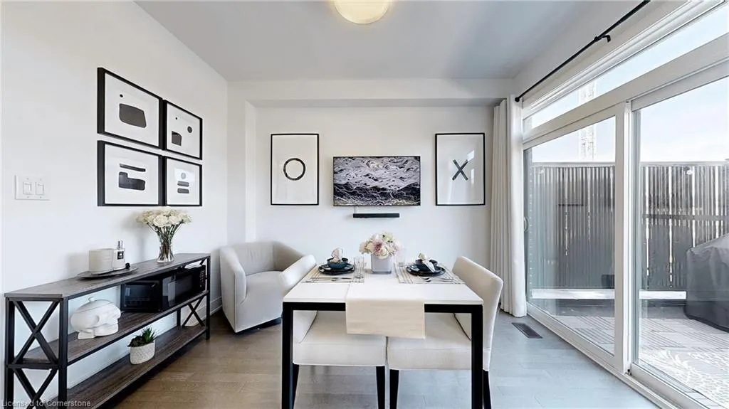 2497 Littlefield Crescent Crescent