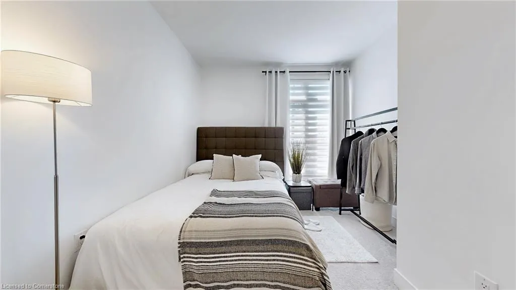 2497 Littlefield Crescent Crescent