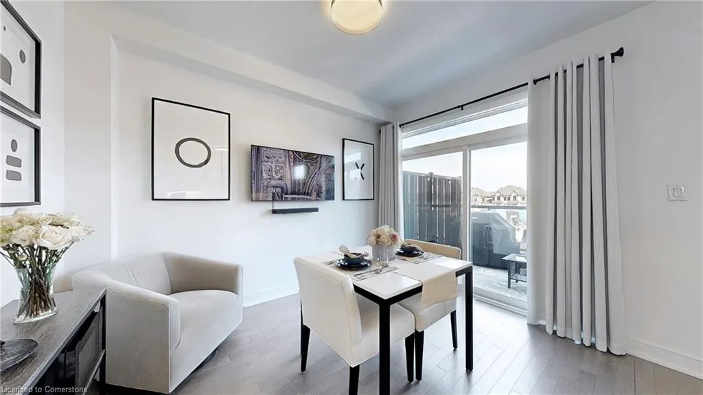 2497 Littlefield Crescent Crescent