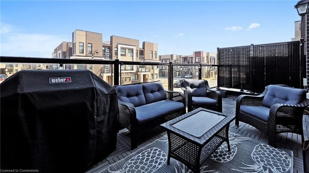 2497 Littlefield Crescent Crescent