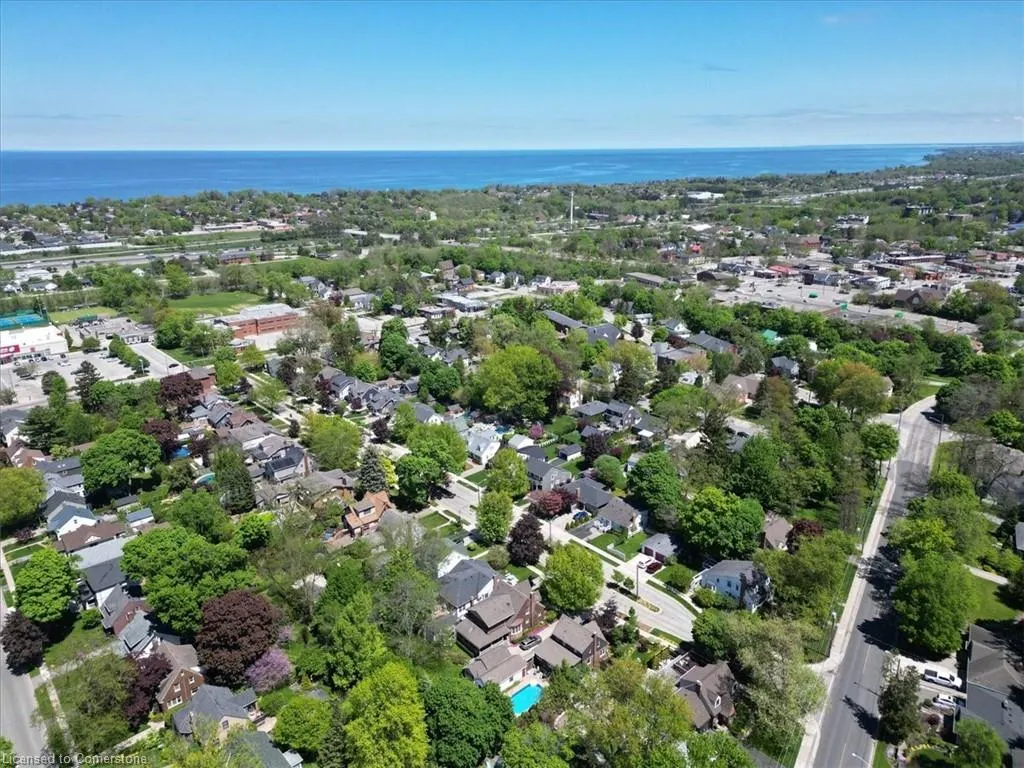 23 Nelles Boulevard