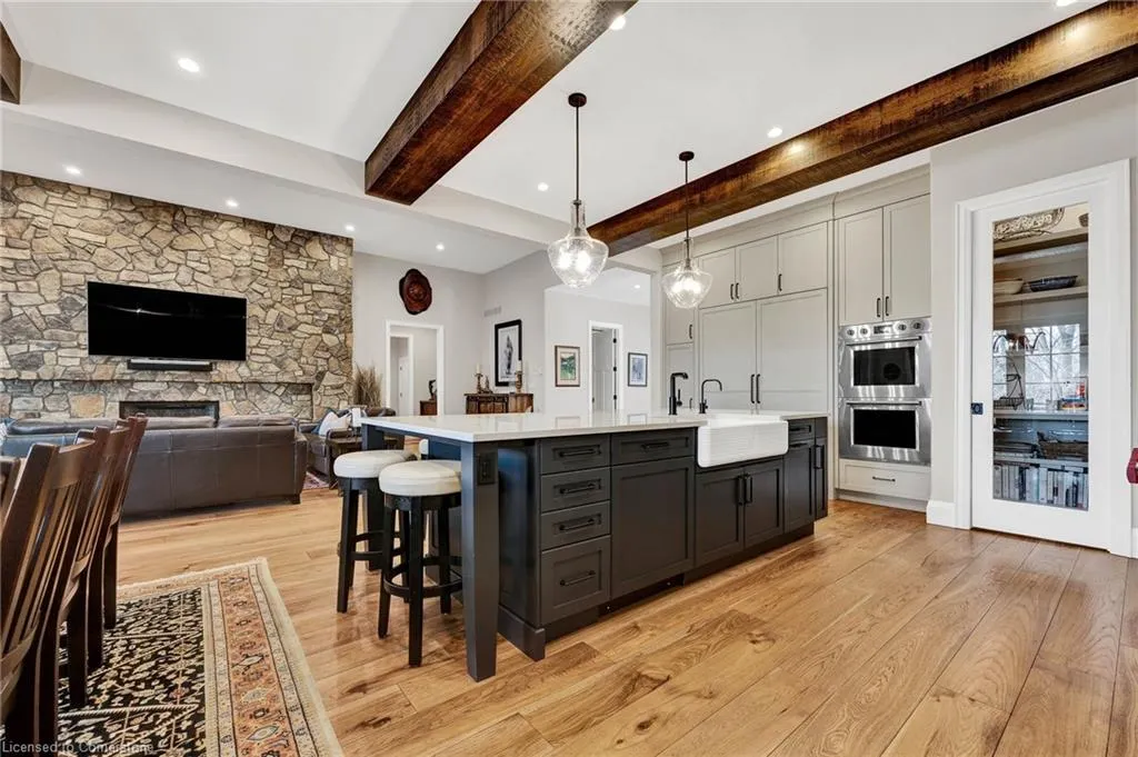 44 Pioneer Ridge Drive