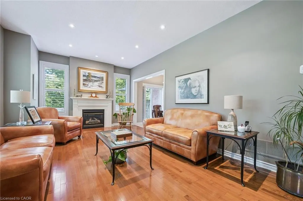 300 Ravineview Way, #33