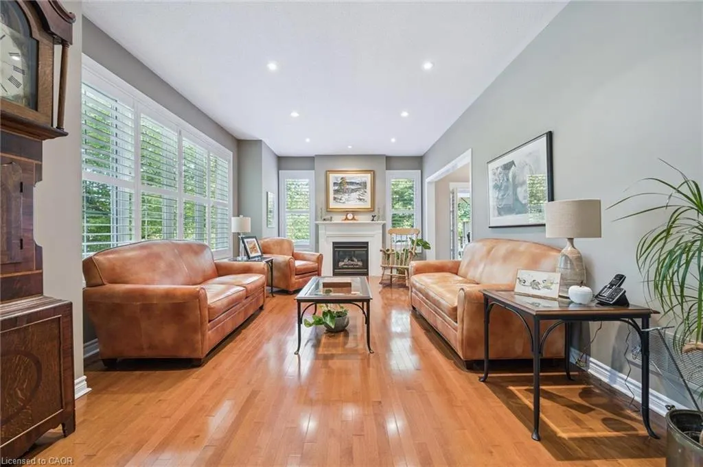 300 Ravineview Way, #33