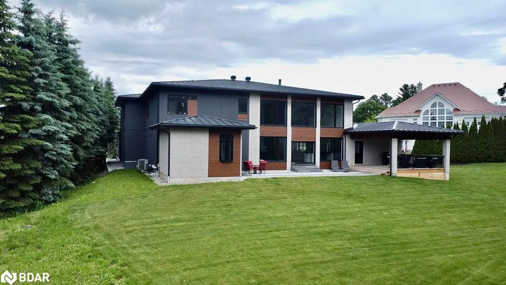 57 Glenhuron Drive