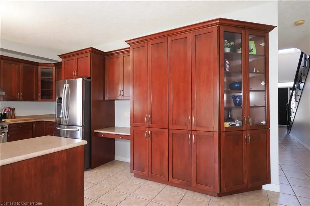 15 Treeview Drive