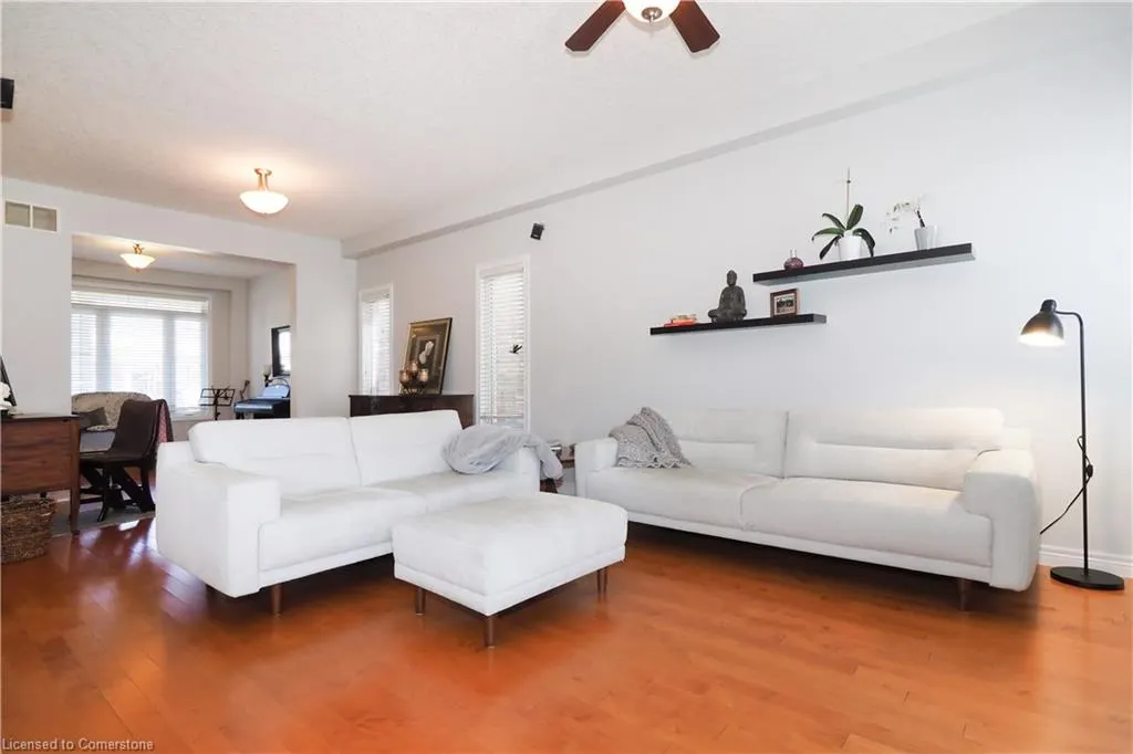 15 Treeview Drive