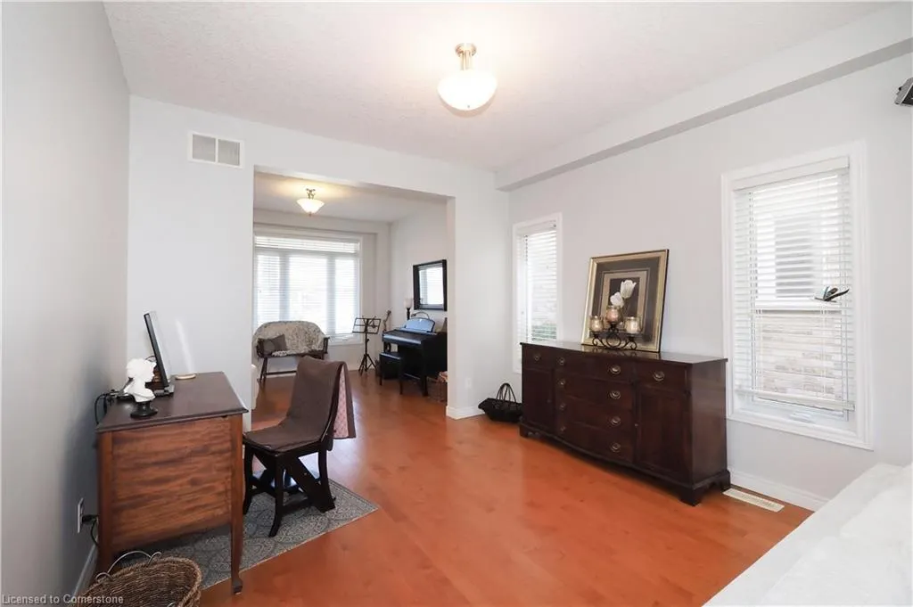 15 Treeview Drive