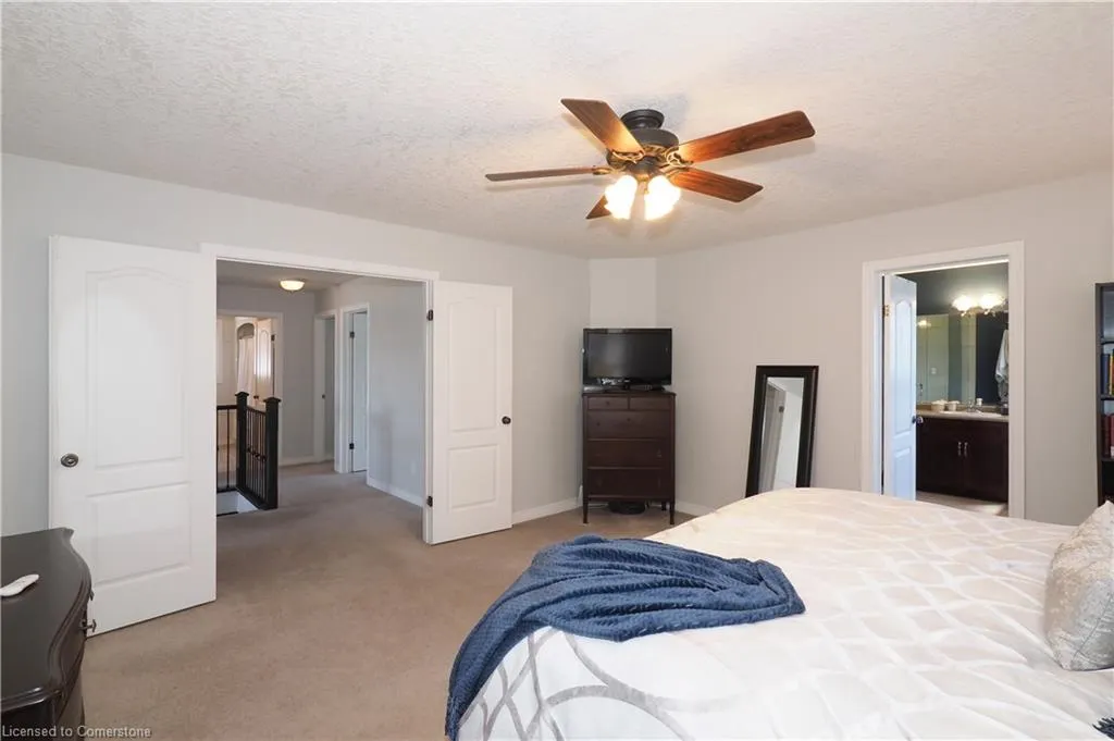 15 Treeview Drive