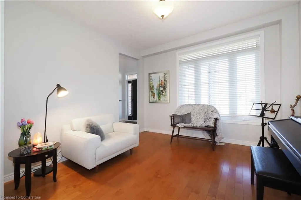 15 Treeview Drive