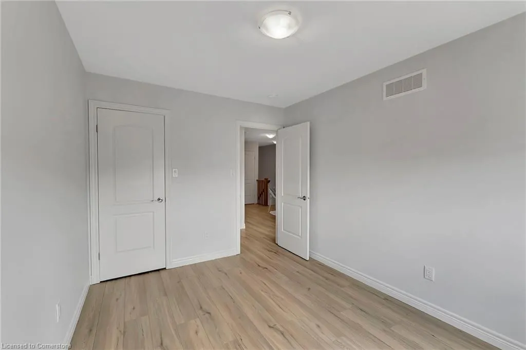 98 Shoreview Place, #18