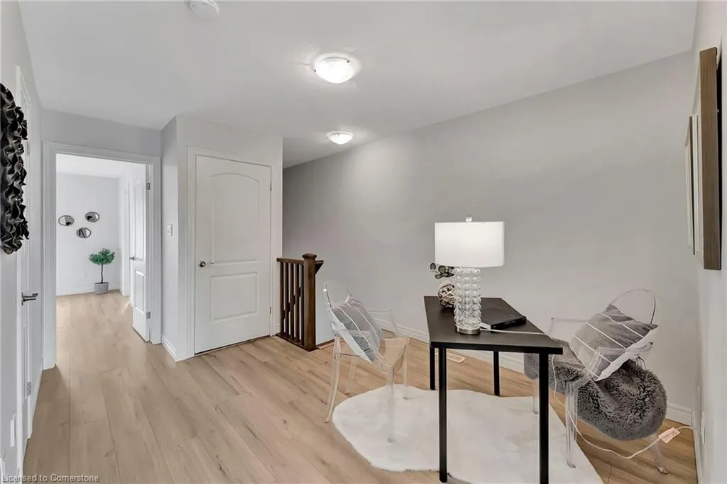 98 Shoreview Place, #18