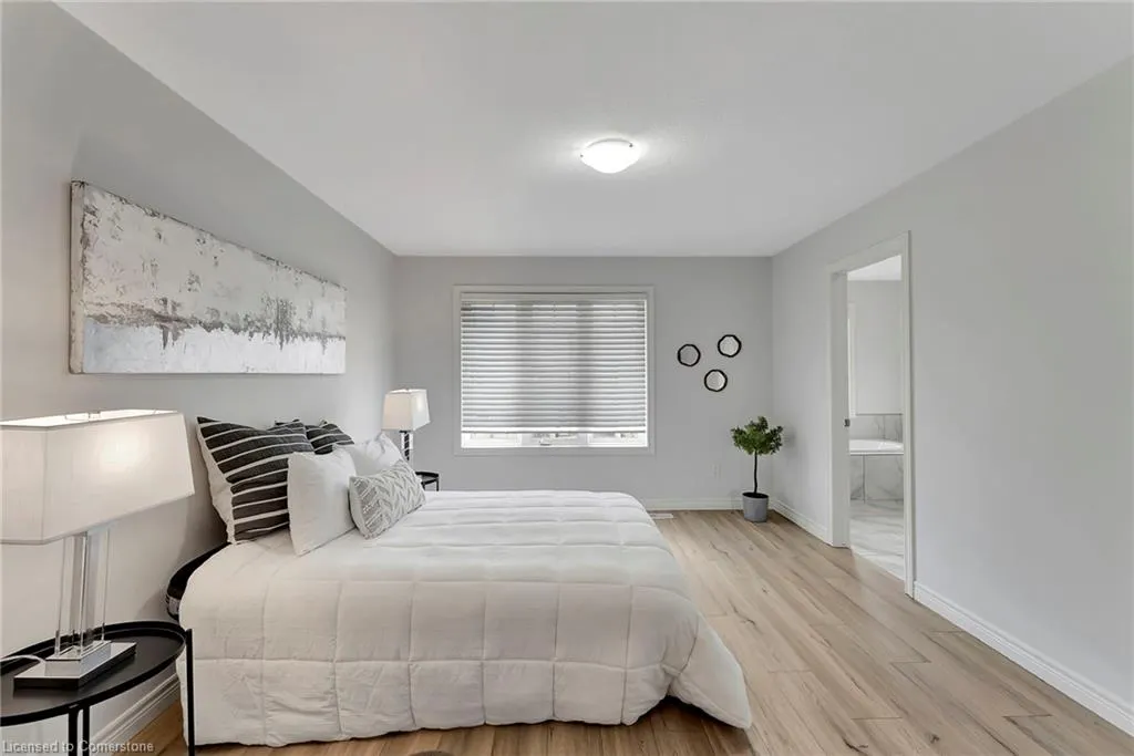 98 Shoreview Place, #18