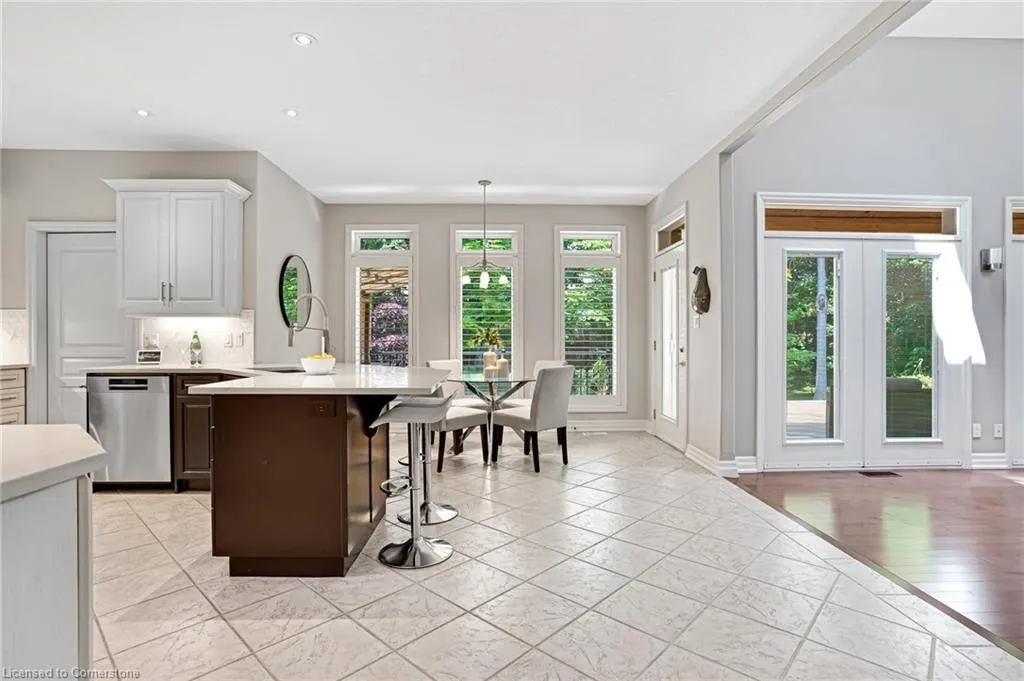 500 Fox Cove Place