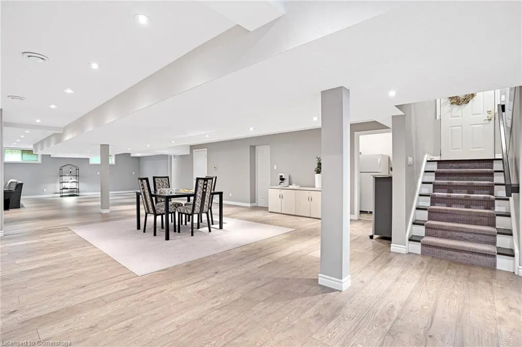 500 Fox Cove Place