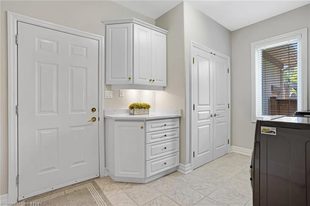 500 Fox Cove Place