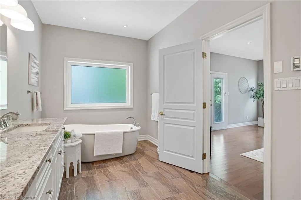 500 Fox Cove Place