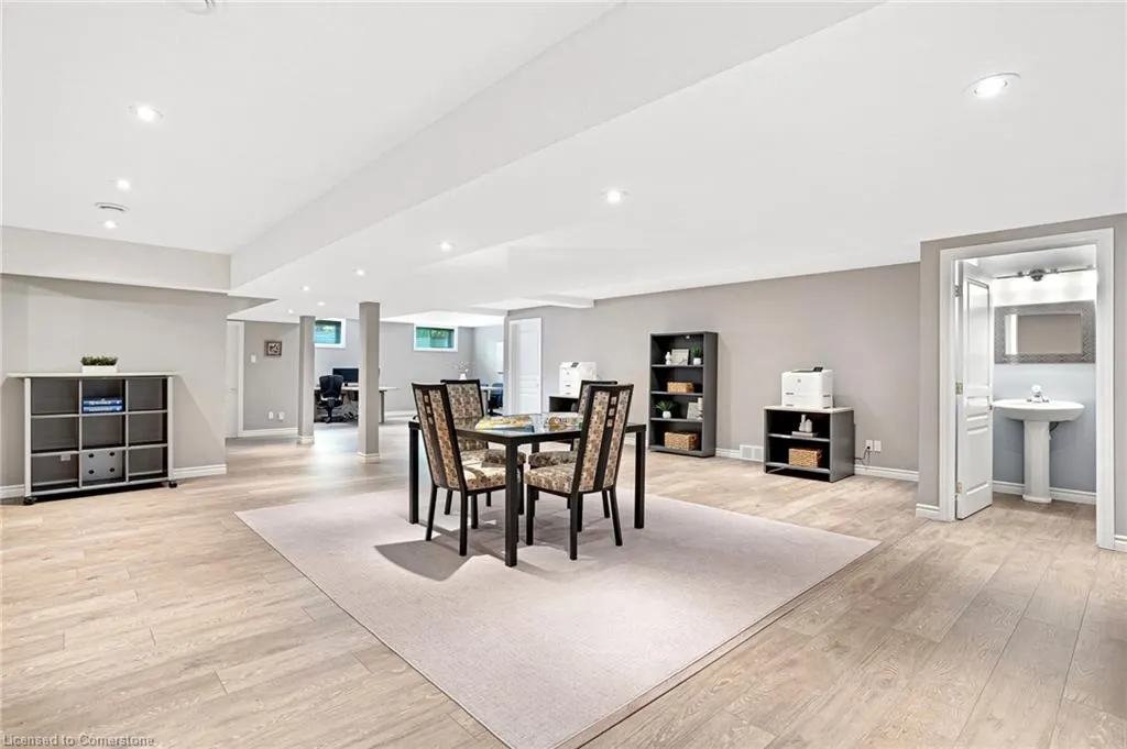 500 Fox Cove Place
