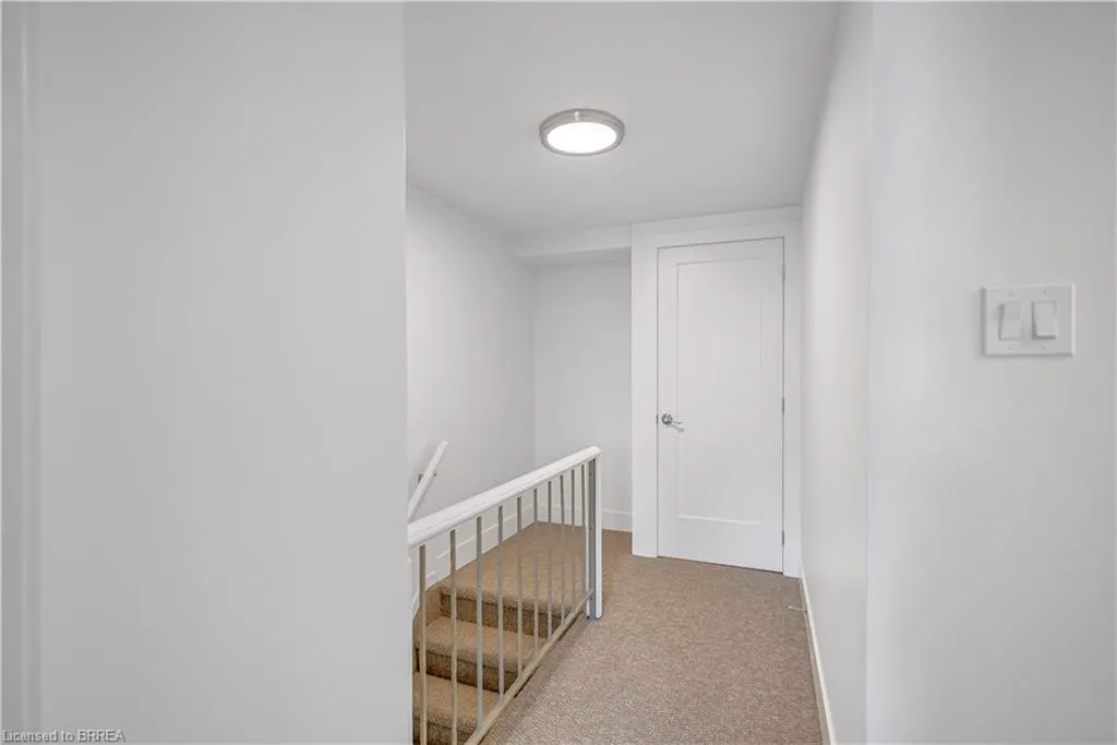34 Oakhill Drive, #20B