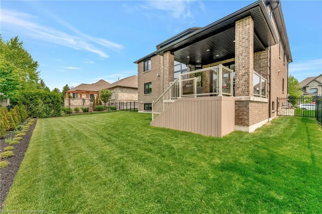 537 Deer Ridge Drive