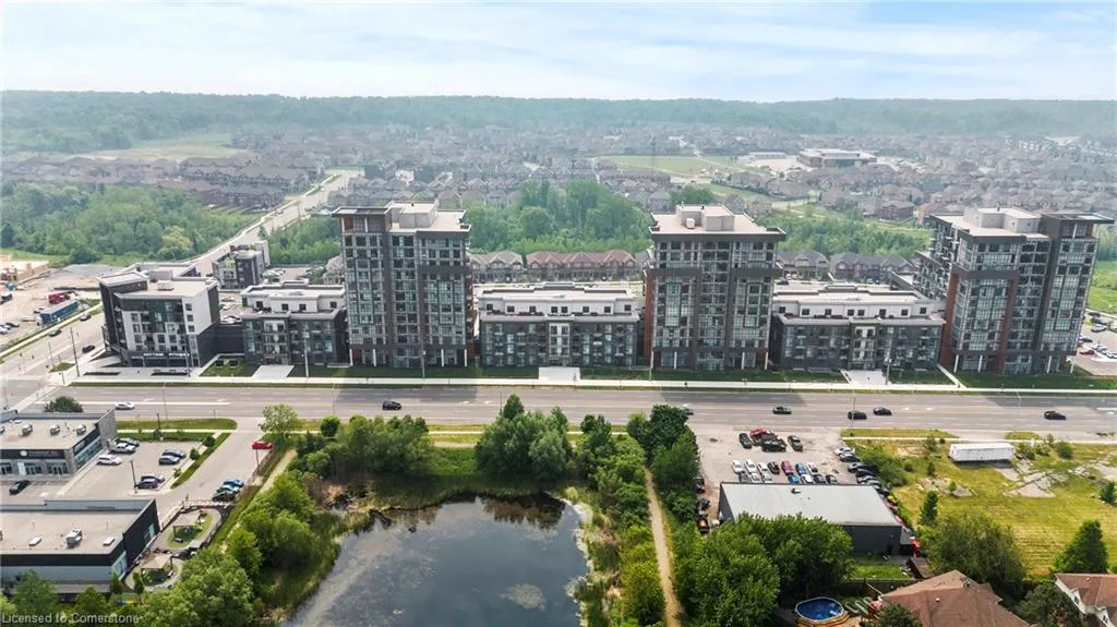 460 Dundas Street E, #433